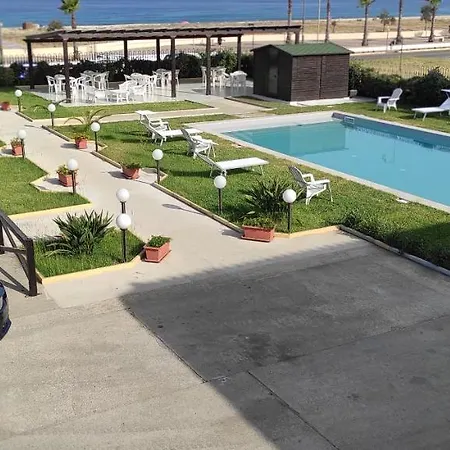 Santa Barbara Lägenhetshotell 3*