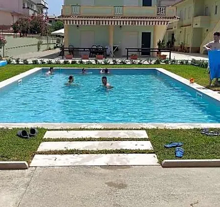 Апарт-отель Santa Barbara